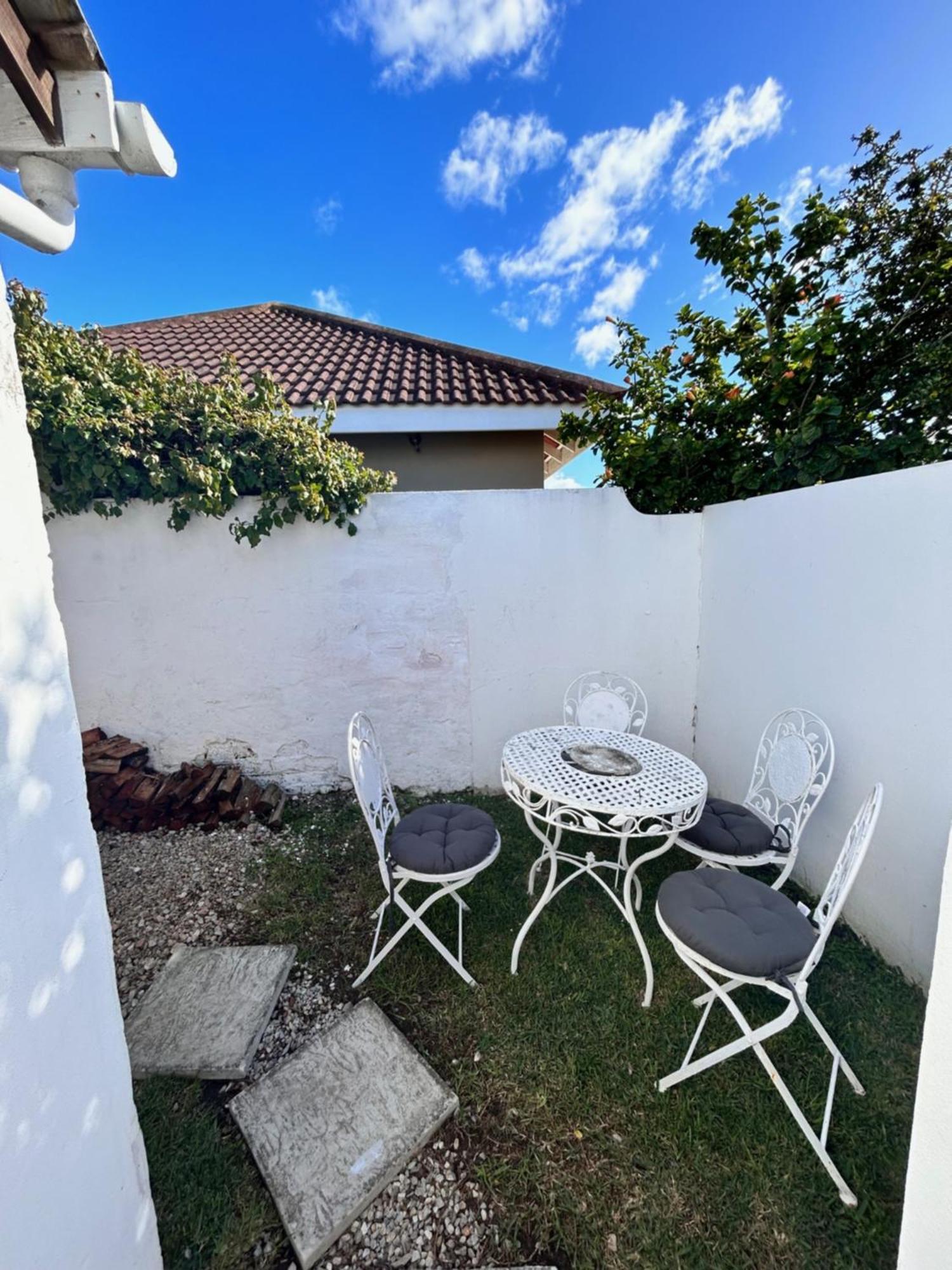 De La Fontaine Guest Cottage And Pool View Luxury Suite Plettenberg Bay Ngoại thất bức ảnh